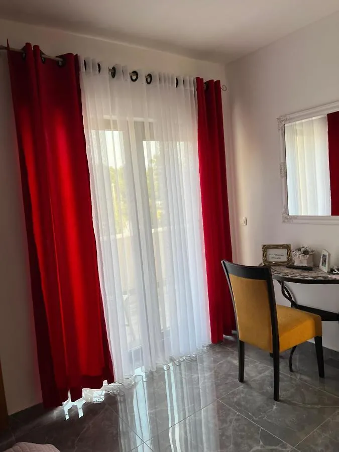 Residence Antiqua Rooms Bibinje Guest house